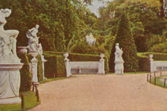 299-Potsdam-II-6-Marmorfiguren-an-der-grossen-Fontaene