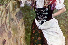 1033-Volkstrachten-Tirol-2