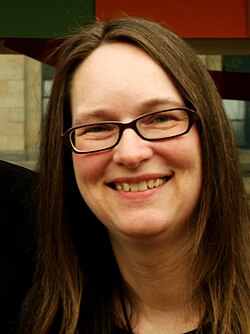 Corinna Kastners Welten – über das Autorendasein an sich, unter besonderer Berücksichtigung kriminelletr Fischländer Elemente und des Begriffs „Heimat“